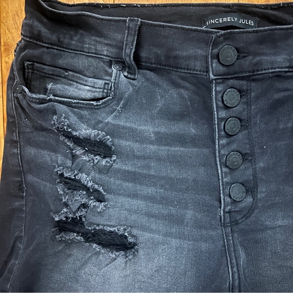 Sincerely Jules Distressed Black Distrrssed Jean Shorts Size 9 Whimsygoth 90’s - Picture 4 of 8